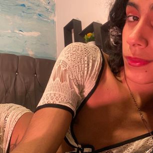 Model - VALERY STAR bondage