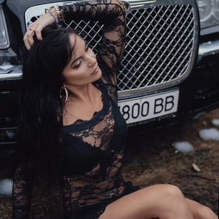 Model - Chanel sporty