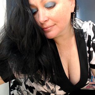 Model - BruneteBBW outfits