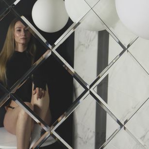 Model - Victoria skinny