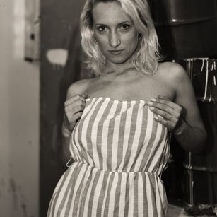 Model - Uma dirtytalk