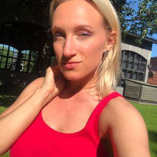 Model - Uma bigboobs