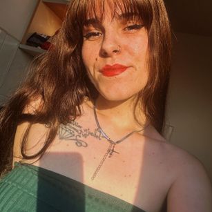 Model - Amelie_Blossom cum