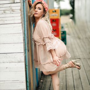 Model - VeraLyubov cei