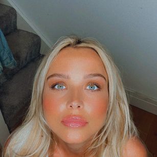 Model - Blonde_Goddess dom