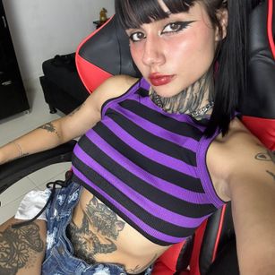 Model - Alexandra Romero fuckmachine