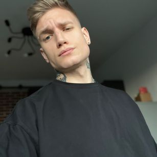 Model - White_Goat jerkoff