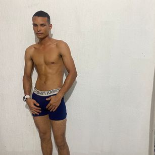 Model - ELIAM LIAN AND BRANDON dirty