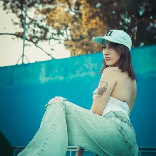 Model - Your Melody JOI