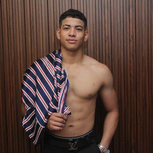 Model - AnaJesus muscle