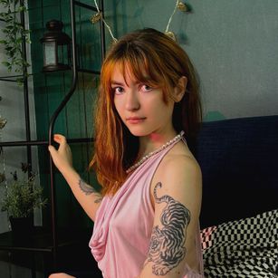 Model - JessCuddlies dance