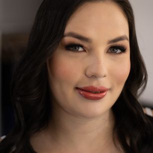 Model - Sofie Larsen feet