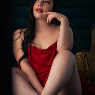 Model - Sofie Larsen sph