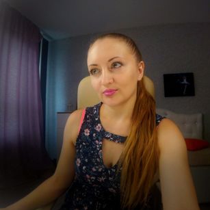 Model - BettyBishop love