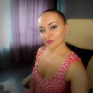 Model - BettyBishop tease