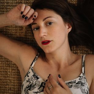 Model - RubyMoon findom