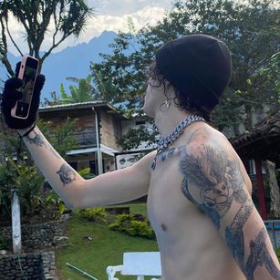 Model - Rich Ssin young