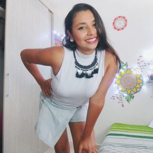 Model - BrandixPrice latina