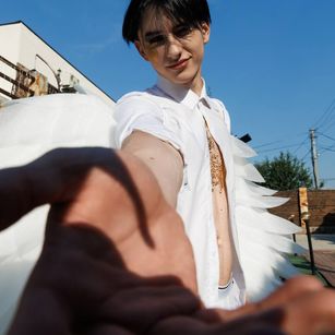 Model - AmondCor bisexual