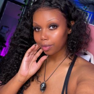 Model - Miss Ashley roleplay