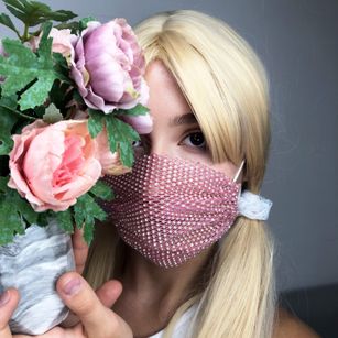 Model - Girl_in_Mask NONUDE