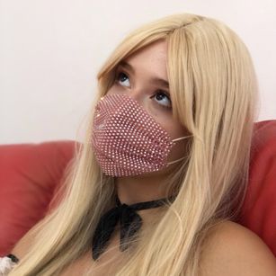 Model - Girl_in_Mask natural