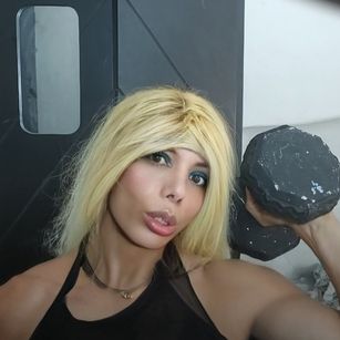 Model - hilary25cm bigcock