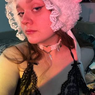 Model - Felise_Jones bigboobs