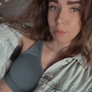 Model - Abby shy