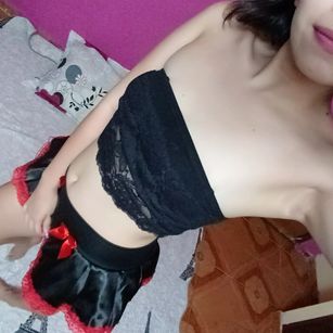 Model - nathy evans teen