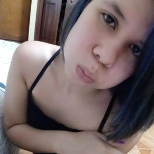 Model - nathy evans joven