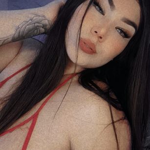 Model - Sofia Miller femdom