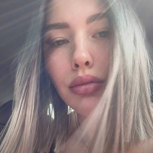 Model - TiffanyCrystal fetish