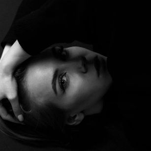 Model - LilithSanders feet