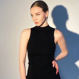 Model - LilithSanders Blonde