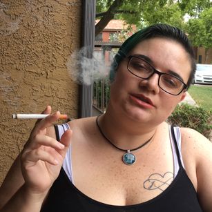 Model - Violet Smoak hairy