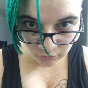 Model - Violet Smoak joi