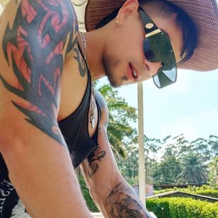 Model - Luckysex nipples