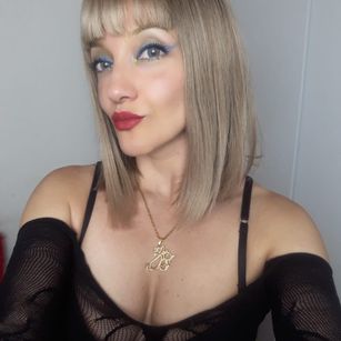 Model - Lola Santana roleplay