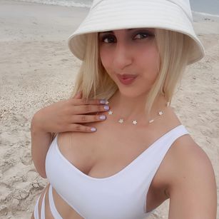 Model - scarlett_queen joi