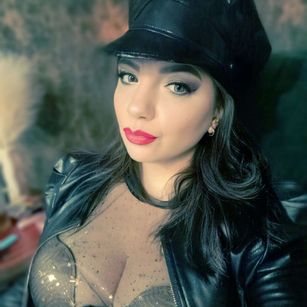 Model - CristinAnn strapon