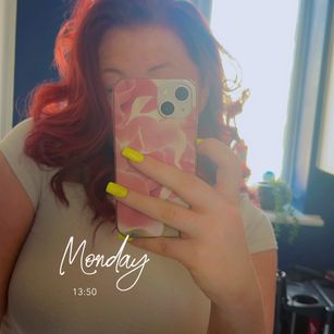 Model - Sexyredhead27 lips