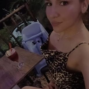 Model - sharon fetish