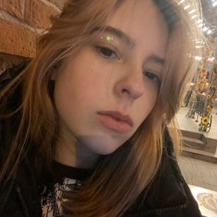 Model - Tinay fetish