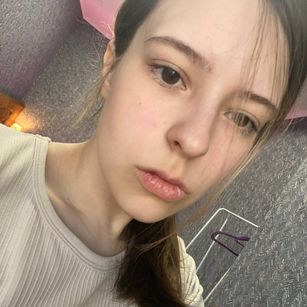 Model - Tinay bigass