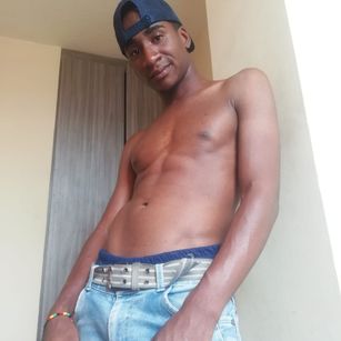 Model - Andres BigLong bigcock