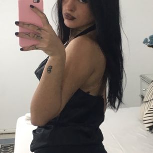 Model - Diavla bluehair