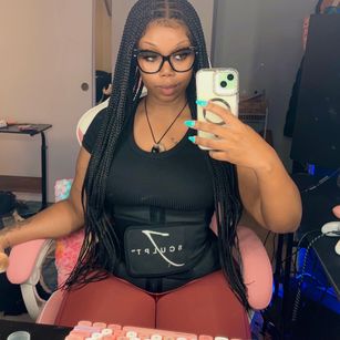 Model - Miss Ashley fetish