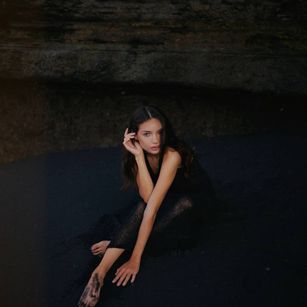 Model - elisonni skinny