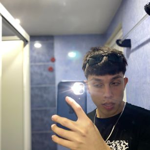 Model - Santiago Duarte Rivera vegin